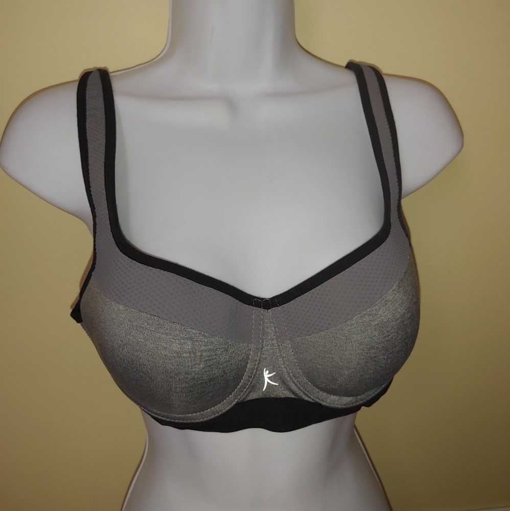 Danskin Now Women's DN501060C‎ Convert Core Sport Bra size 36B